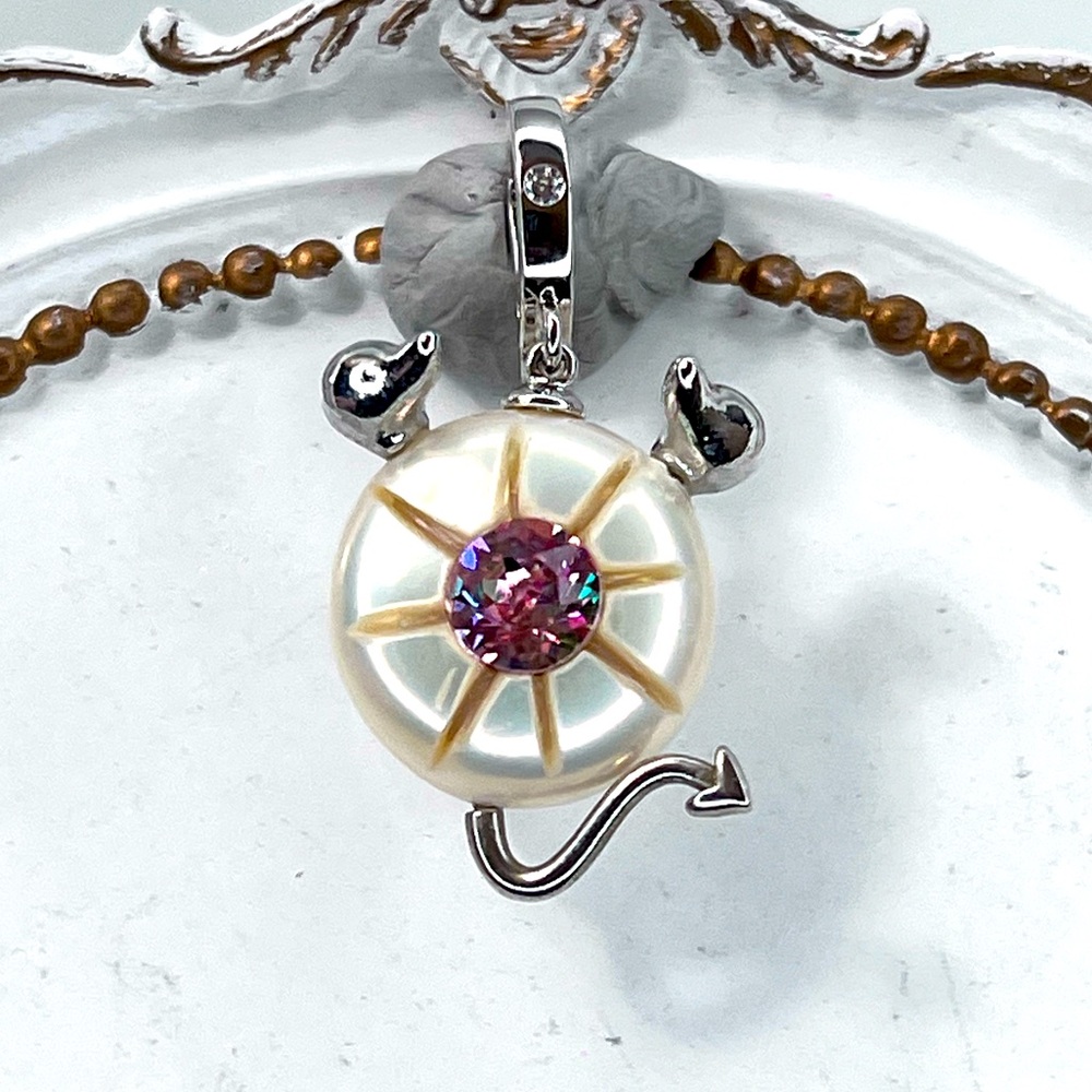 Handmade Double Sided Carved Freshwater Pearl Pink  Crystal Detachable Pendant